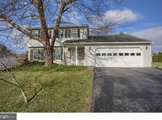 202 Lisa Ln, Reading, PA 19606
