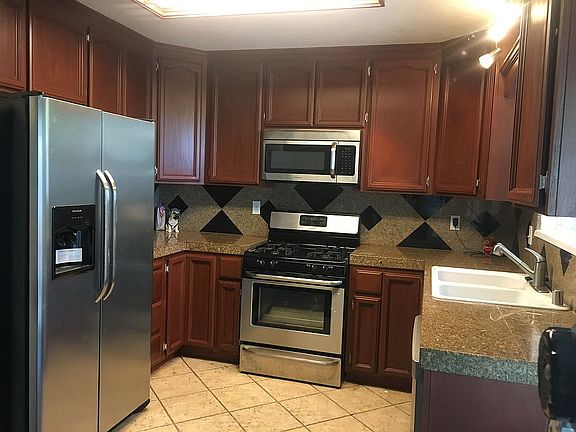 3rd image of 7504 Mountain Oak Way