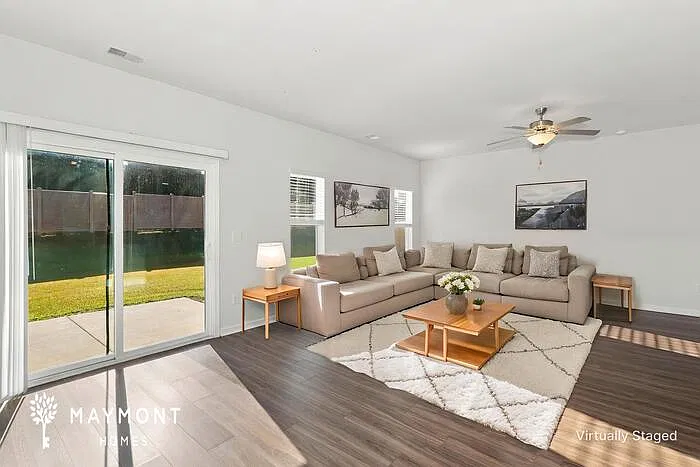 3 bed, 2.0 bath, 1708 sqft, $2,145 — Photo 4