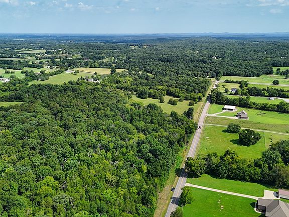 5th image of 2 Cedar Grove Rd