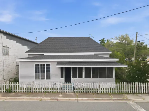 133 SW Monroe Ave, Mayo, FL 32066