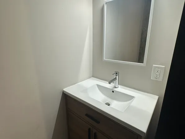 55 Lincoln Street image 9 of 10