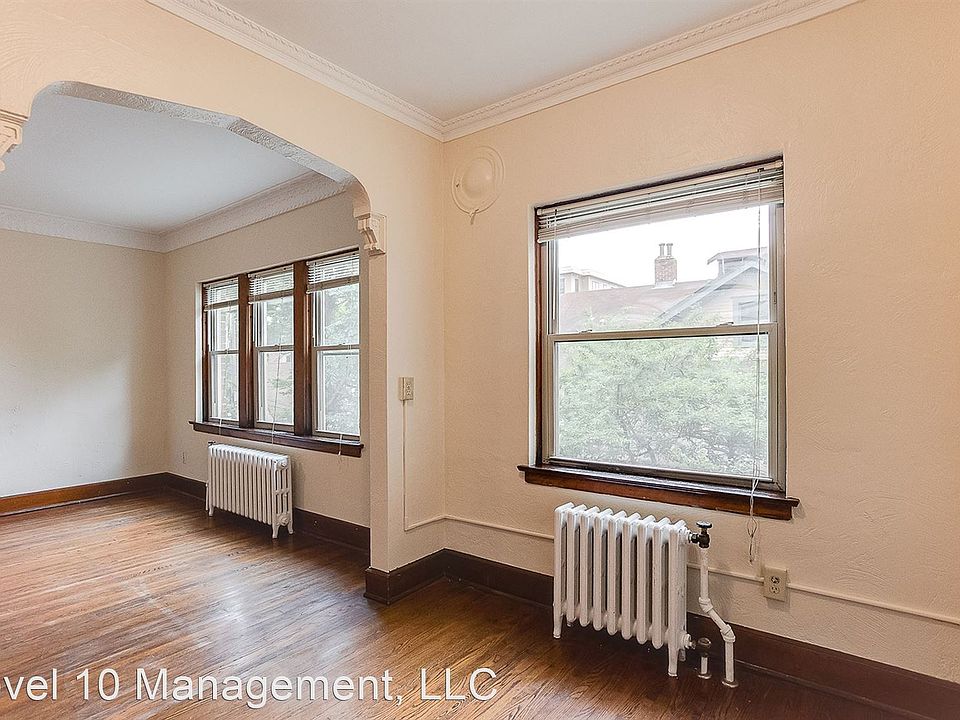 1st image of 2885 James Ave S #13751978