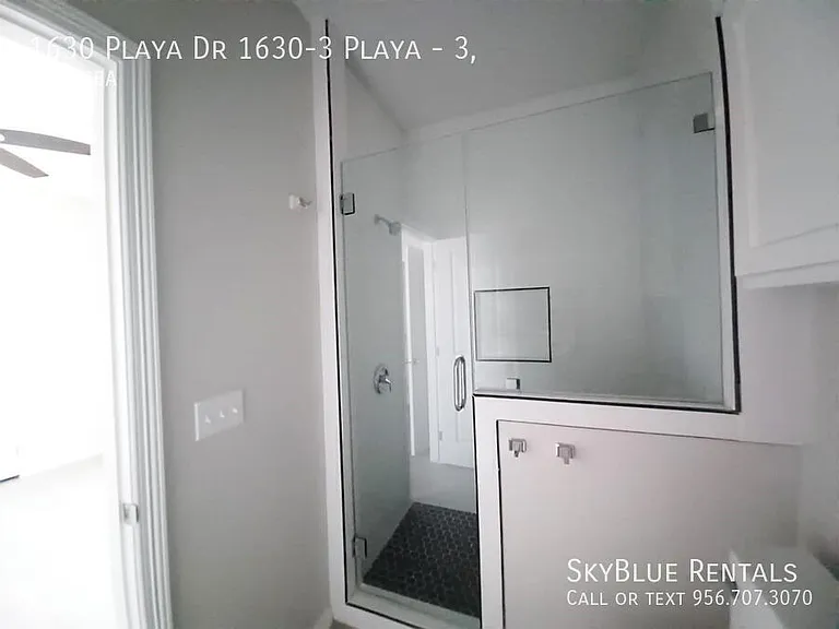 1630 Playa Dr #3 — Photo 14