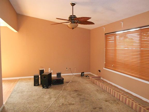 4th image of 2824 Cordoba Ct