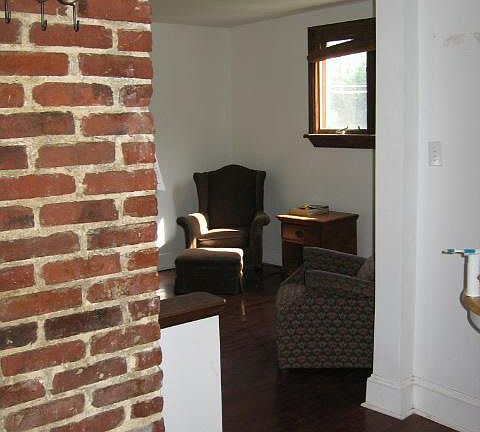 5th image of 1310 Kenyon St