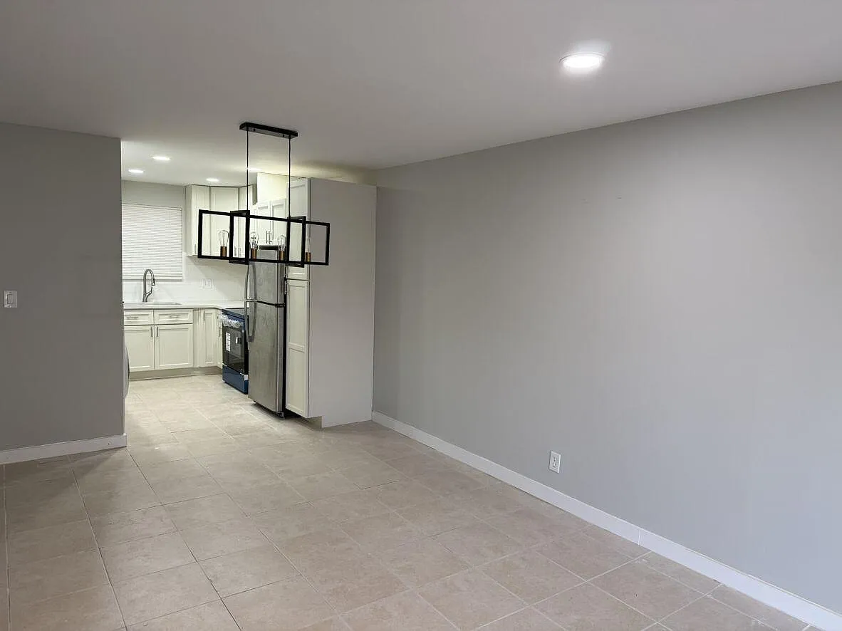 3 bed, 2.0 bath, 1262 sqft, $2,350 — Photo 4