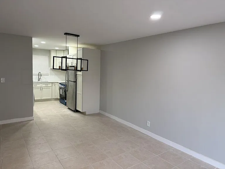 2810 Riverside Dr #201-4 — Photo 4