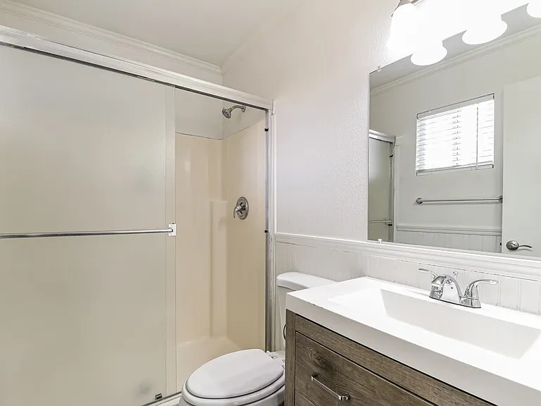 5419 E Delta Ave — Photo 14