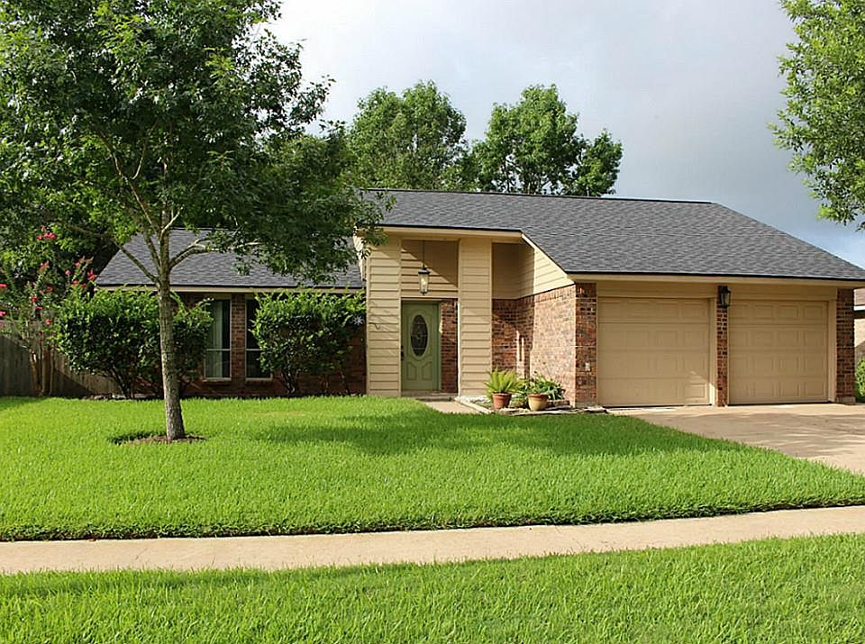 1st image of 1912 Meadow Creek Dr