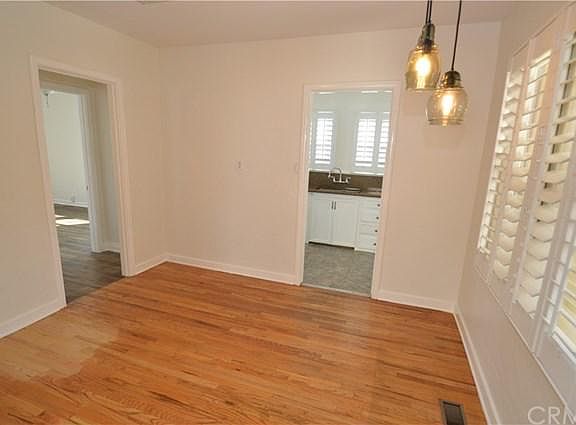 4th image of 514 N Mariposa St