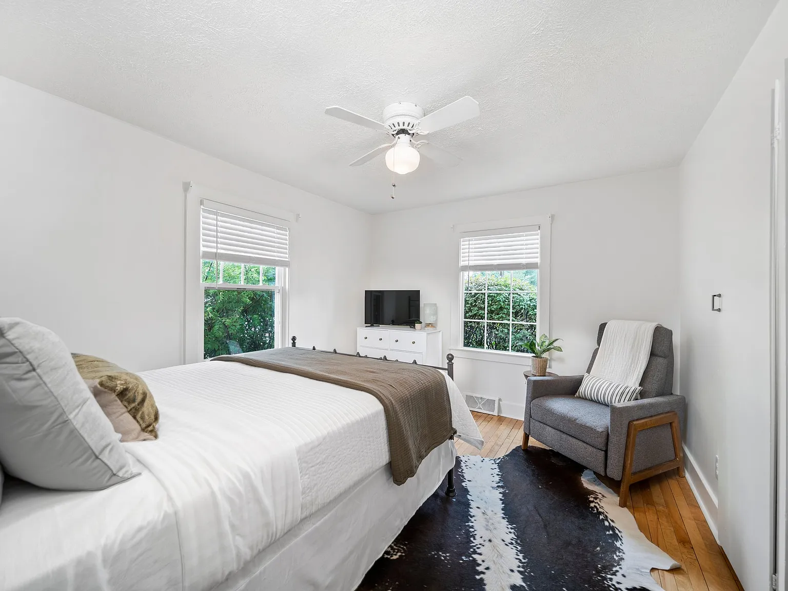 2 bed, 600 sqft, $1,500 — Photo 4
