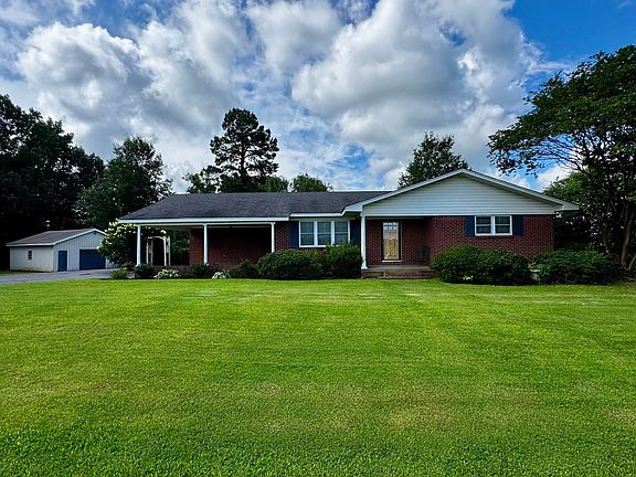 2nd image of 1079 Elm Grove Rd