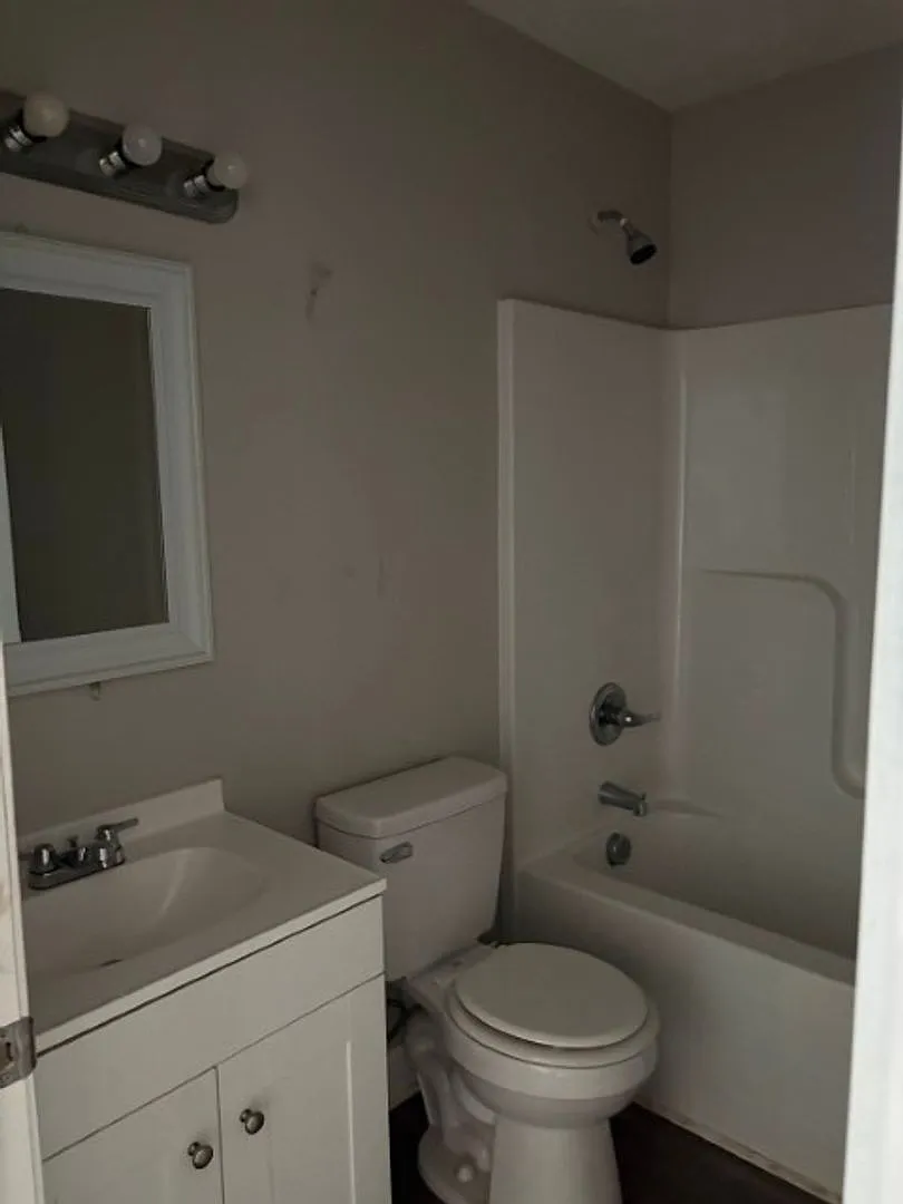 Bragg Court Apartment Offering 1/2 Off Your First Months Rent!! Available Now!! — Photo 4