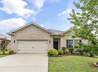 122 Sunlit Grove Dr, Harvest, AL 35749