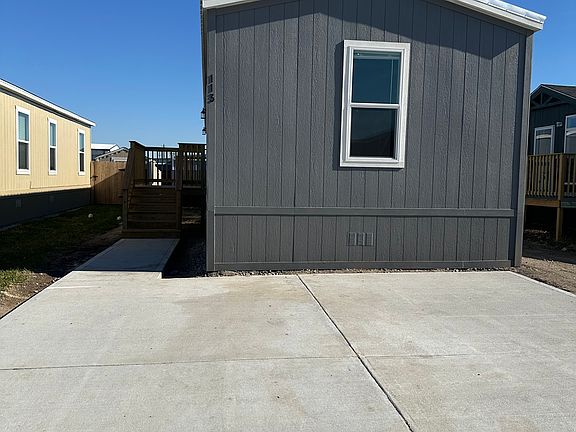 3rd image of 113 Cirrus Cir