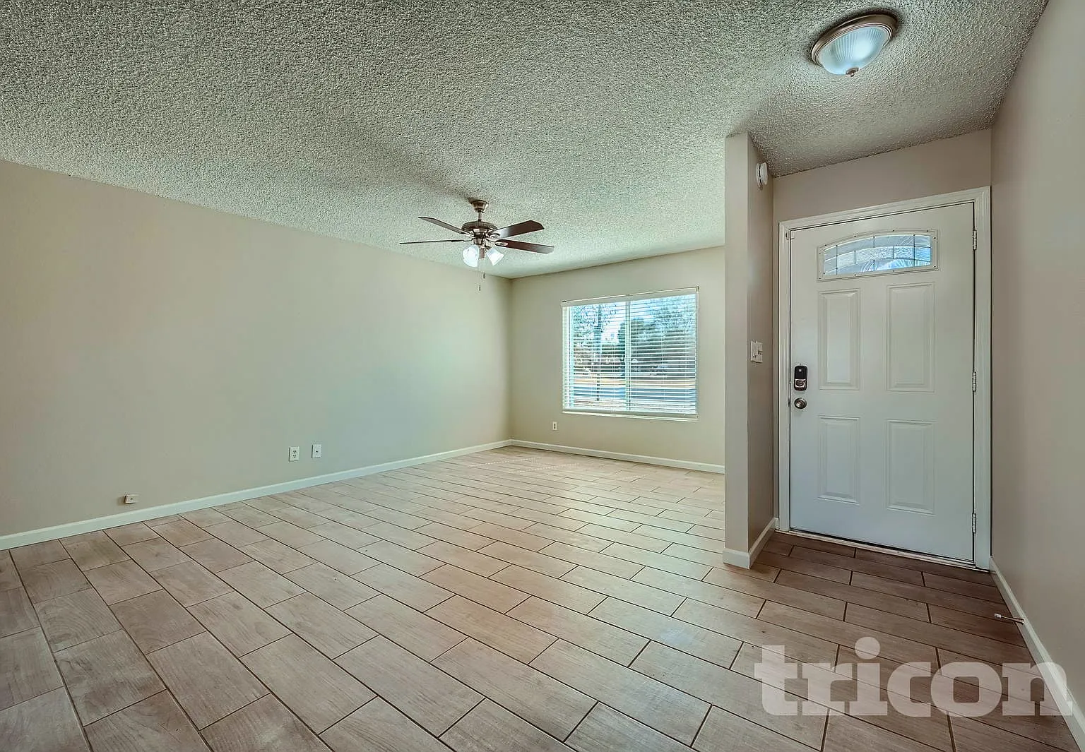 2206 Farmdale Avenue Mesa AZ — Photo 2