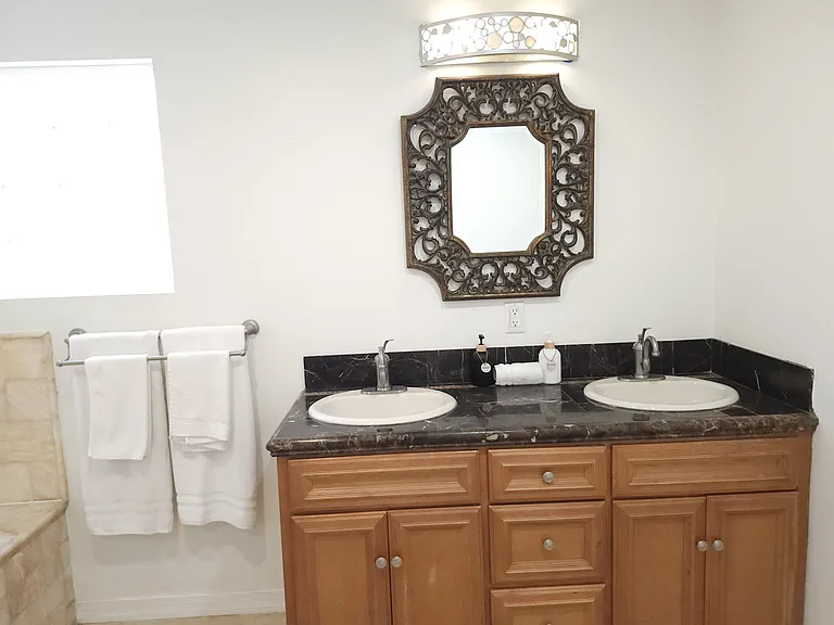2421 Ruhland Ave — Photo 19