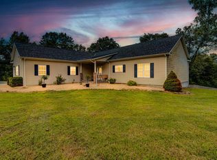 791 Lake Point Rd, Kissee Mills, MO 65680