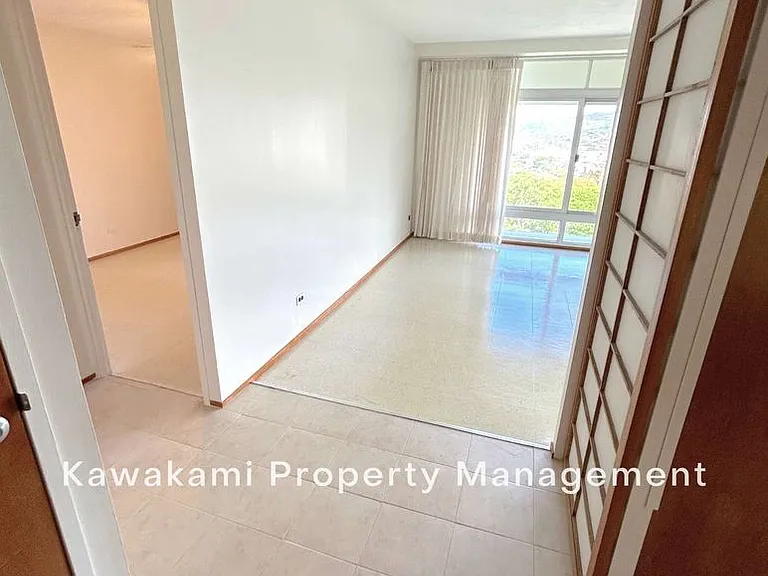 1515 Nuuanu Ave #1852 — Photo 2