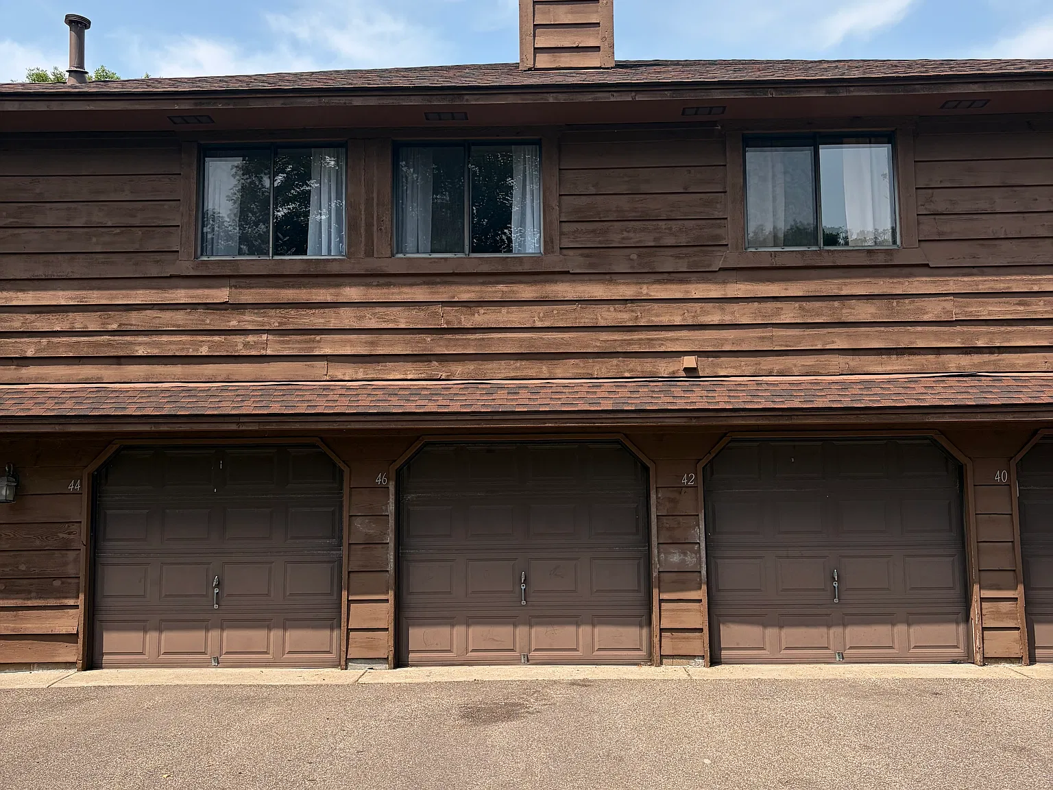 2 bed, 1.5 bath, 977 sqft, $1,750 — Photo 3