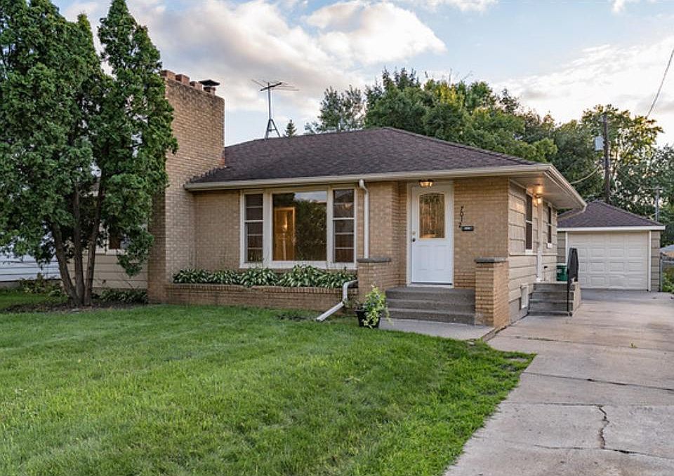 1st image of 7012 Harriet Ave