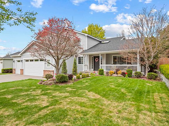 3rd image of 23209 E Colony Ct
