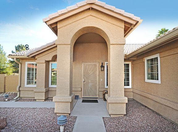 2nd image of 10701 E Coopers Hawk Dr