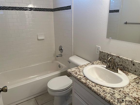 5th image of 4344 Cleveland Ave #2