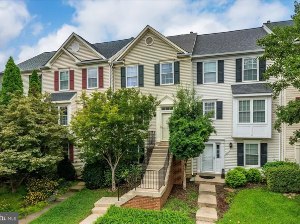 20722 Apollo Ter, Ashburn, VA 20147