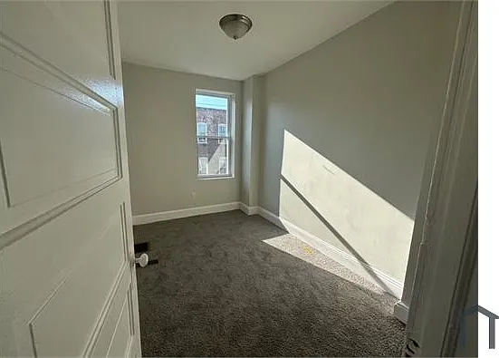 418 N Loudon Ave — Photo 18