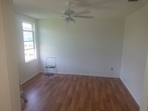 4th image of 1629 Sierra Meadow Ln