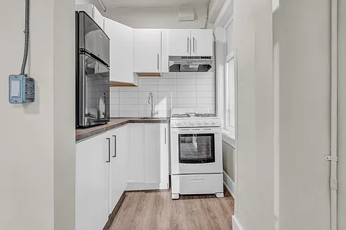 Floor plan 206