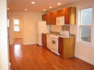 2 Ropes St, Salem, MA 01970