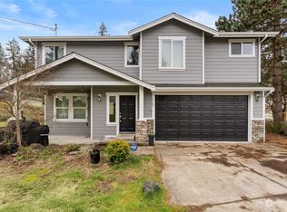 4123 NW 29th St, Bremerton, WA 98312