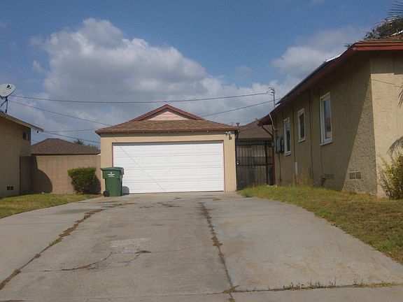 2nd image of 11601 Lemoli Ave