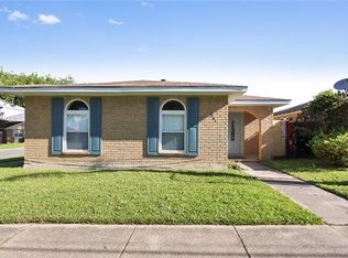 1501 Harcourt Dr, New Orleans, LA 70122