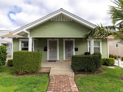 1053 W Civic Center Dr, Santa Ana, CA, 92703