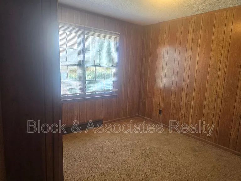 106 Thomas St #A — Photo 7
