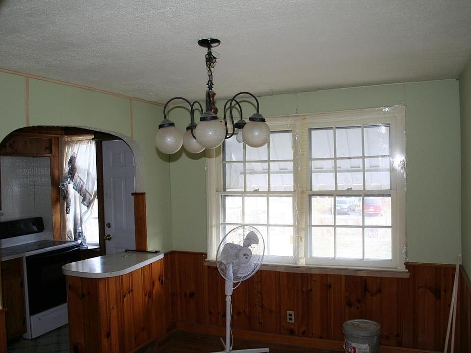 1st image of 108 Birch Ave