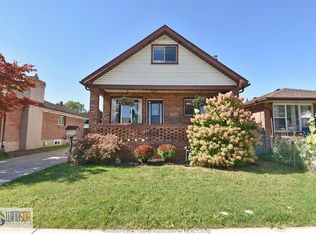 1359 Ellrose Ave, Windsor, ON N8Y 3X2