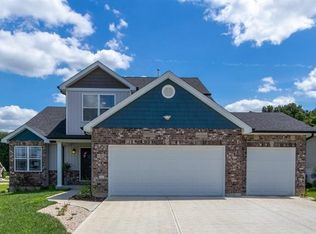 200 Lone Wolf Dr, Festus, MO 63028