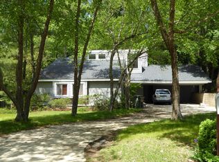 8315 Kestrel Dr, Raleigh, NC 27615