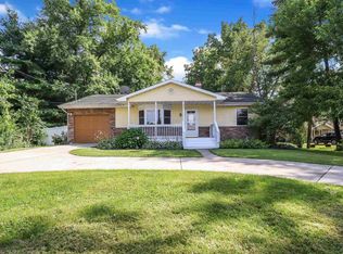 23026 Adams Rd, South Bend, IN 46628