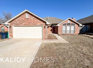 525 NW 171st St, Edmond, OK 73012