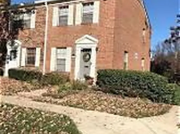 7938 Lakecrest Dr, Greenbelt, MD 20770
