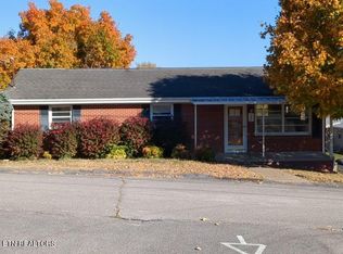 126 Hillcrest St, Greeneville, TN 37743