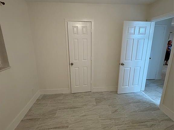 2nd image of 604 NW 10th St #604B