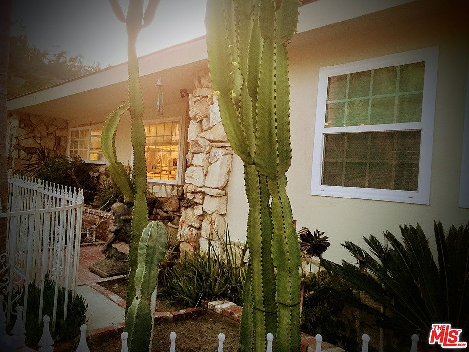 1st image of 5417 Weatherford Dr