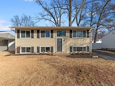 11959 Brookmont Dr, Maryland Heights, MO, 63043
